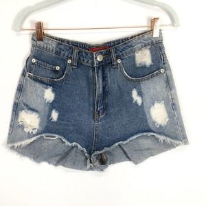 Signature8 high rise distressed cut off denim jean shorts Size Medium